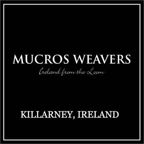 マクロスはアイルランドの伝統的なツイード製品を提供します。